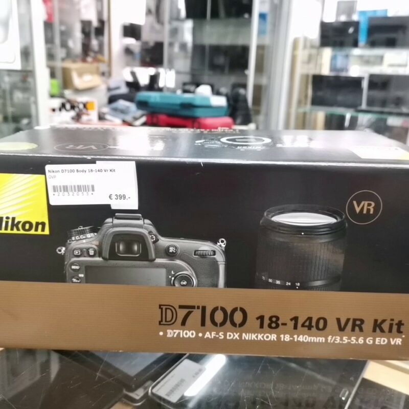 Nikon D7100 Body 18-140 Vr Kit  | mit Originalverpackung  | Zustand: Sehr Gut