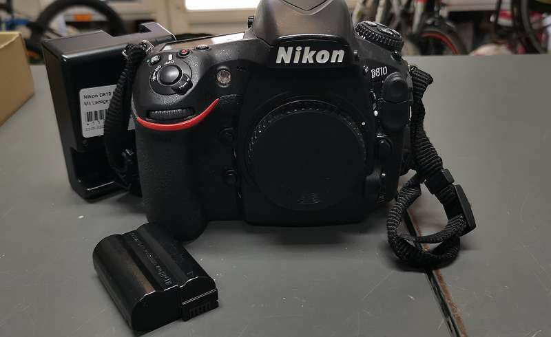 Nikon D810 Kamera nur Gehäuse  | Mit Ladegerät  | Akku |  Auslösungen 86069 | Zustand: Gut