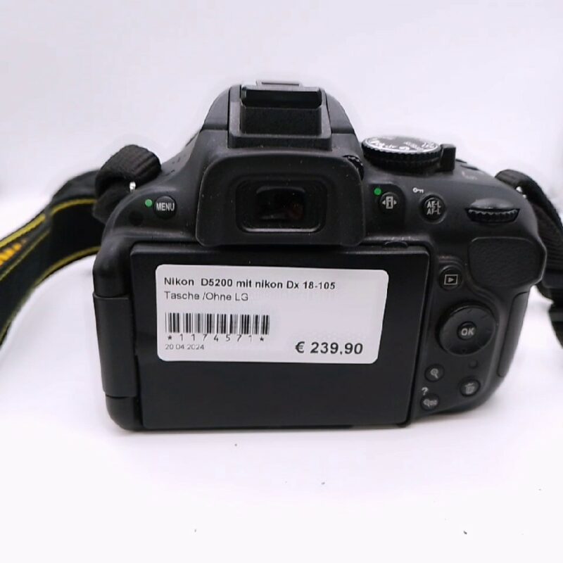 Nikon  D5200 mit nikon Dx 18-105 | Tasche  | Ohne Ladegerät  | Zustand: Sehr Gut