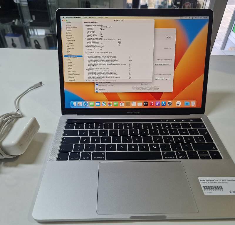 Apple Macbook Pro 13Zoll 2019 Touchbar | Core i5 | 8GB RAM | 256GB SSD | 117 Ladezyklen | Zustand: Gut