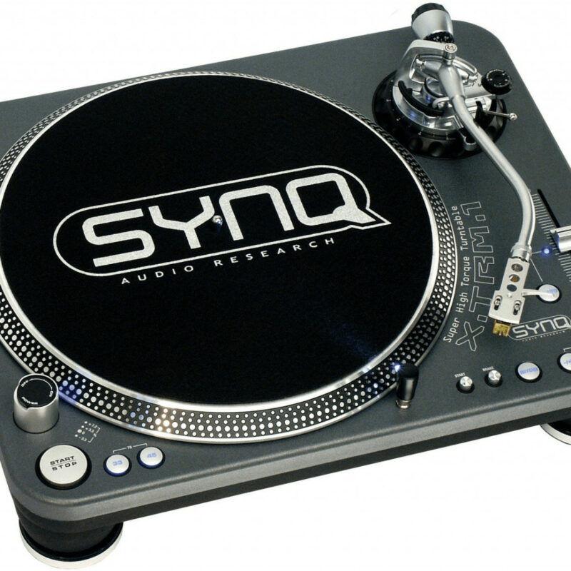 Synq Audio Xtrm-1 Dj Plattenspieler | Mit Verpackung + Stanton 505 Kopfschale | Zustand: Gut